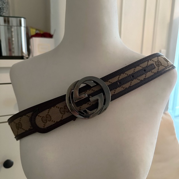 Gucci Authentic Belt - Picture 1 of 2